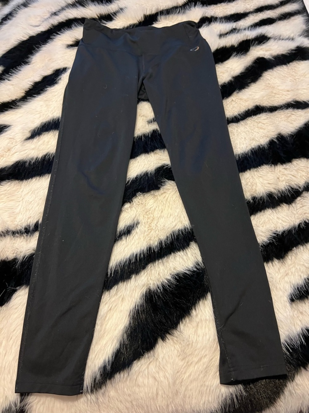 Black High-Rise Performance Leggings - Copper Fit
